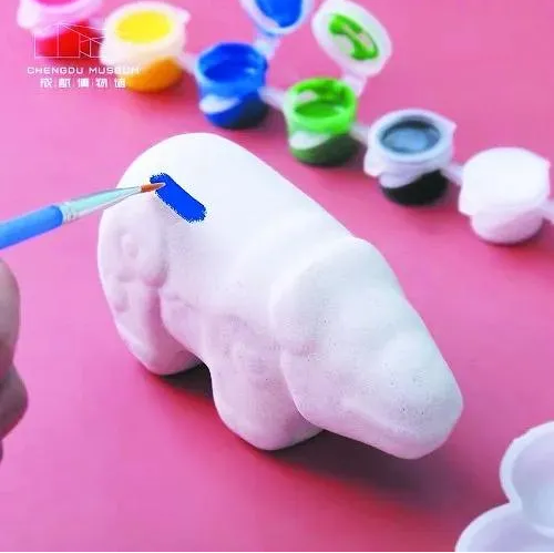 成博以石犀為原型，開發(fā)了一系列文創(chuàng)產(chǎn)品